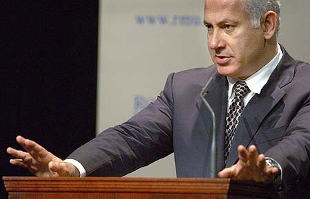 netanyahu_man