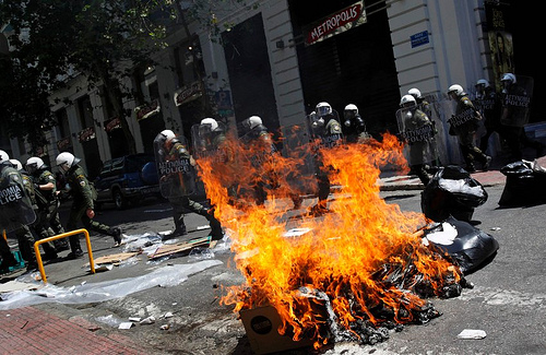 greece_riots_3