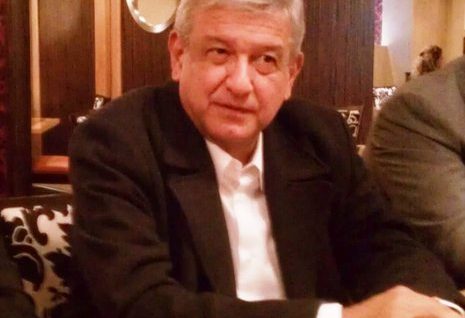 lopezobrador_300
