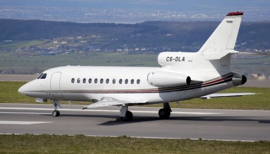 dassault_falcon_900b_cs-dla_arp