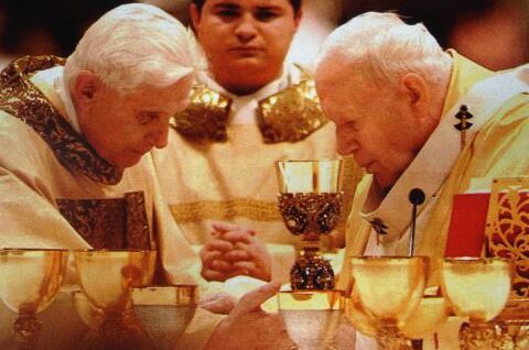 benedicto-xvi-juan-pablo-ii