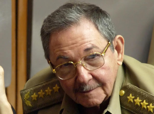 raul-castro-retiring