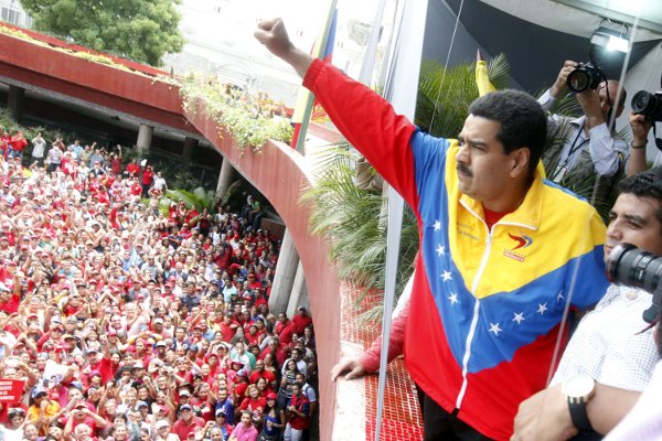 maduro_cne_inscribe