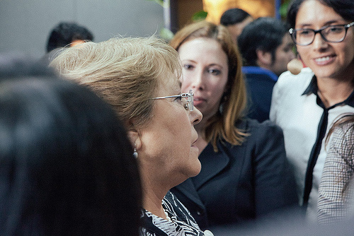 bachelet_perfil